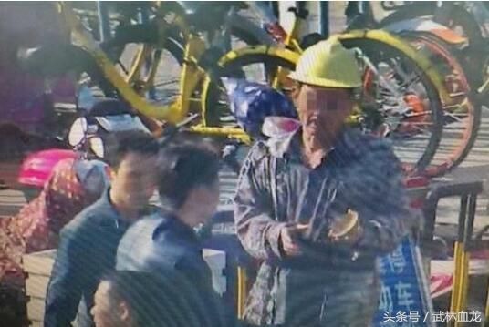 朝阳群众报警有人在卖假古董，让人啼笑的是这些假古董才不到一百