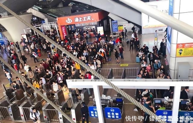  「优先选择」5个小时的高铁和2个小时的飞机，为什么越来越多的