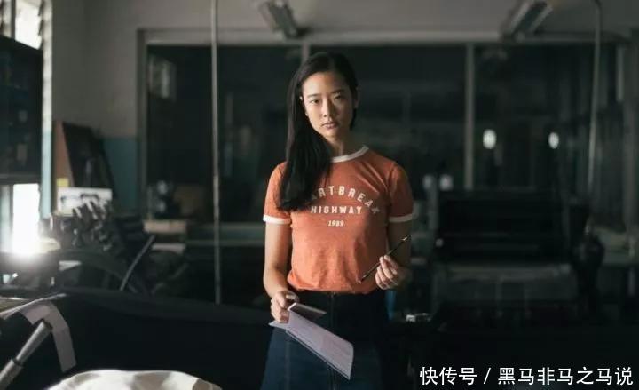  『品牌』她们是首屈一指的超模，身材好到爆，长相太“丑”，但越看越有味