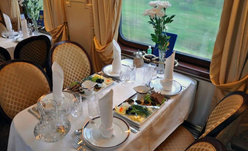 世上最豪华的火车，车内堪比五星级酒店，路线都是独家定制！