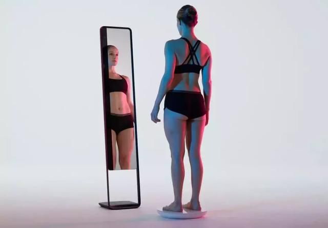 这面体重镜子，最好一个人的时候悄悄照……