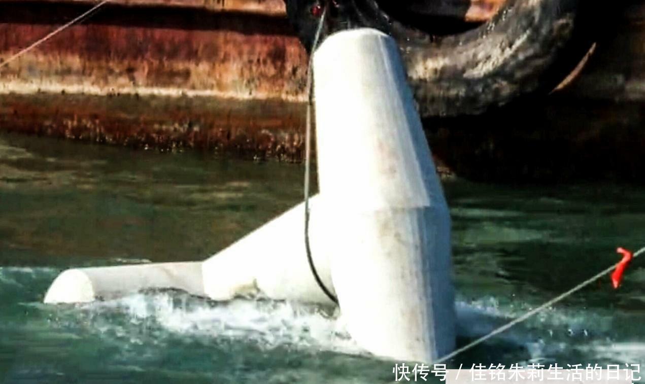 港珠澳大桥人工岛是如何修建的