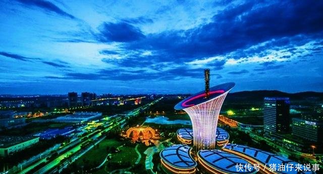 中西部10大城市，武汉仅排第3，这个省两市上榜