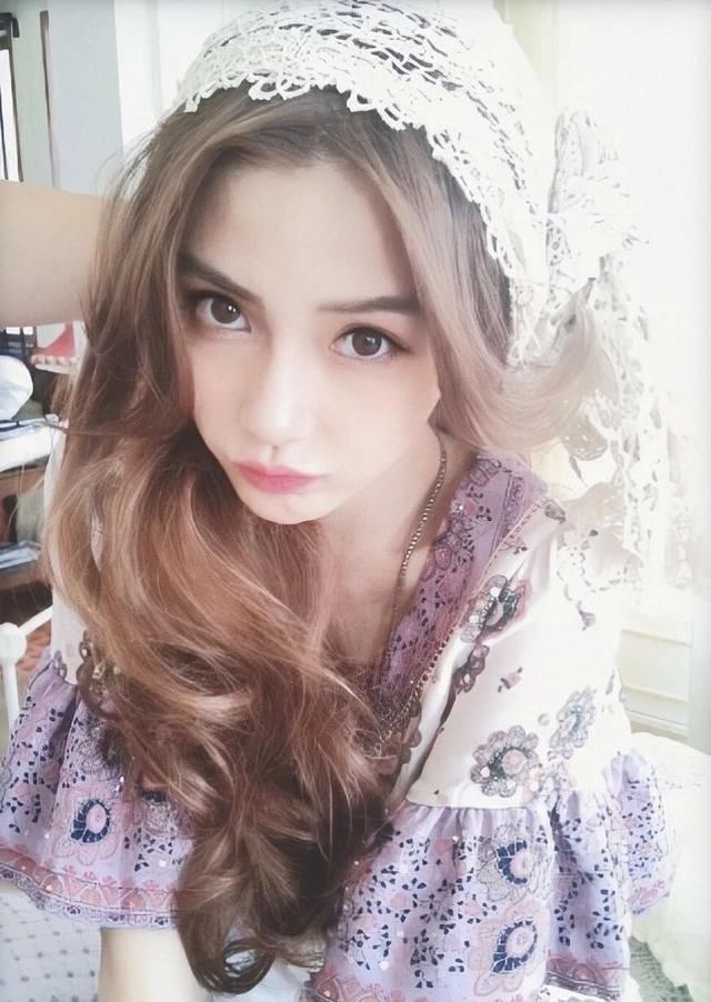  「穿越」美人计 | @baby 我要扛起化妆刷穿越回十年前，学你