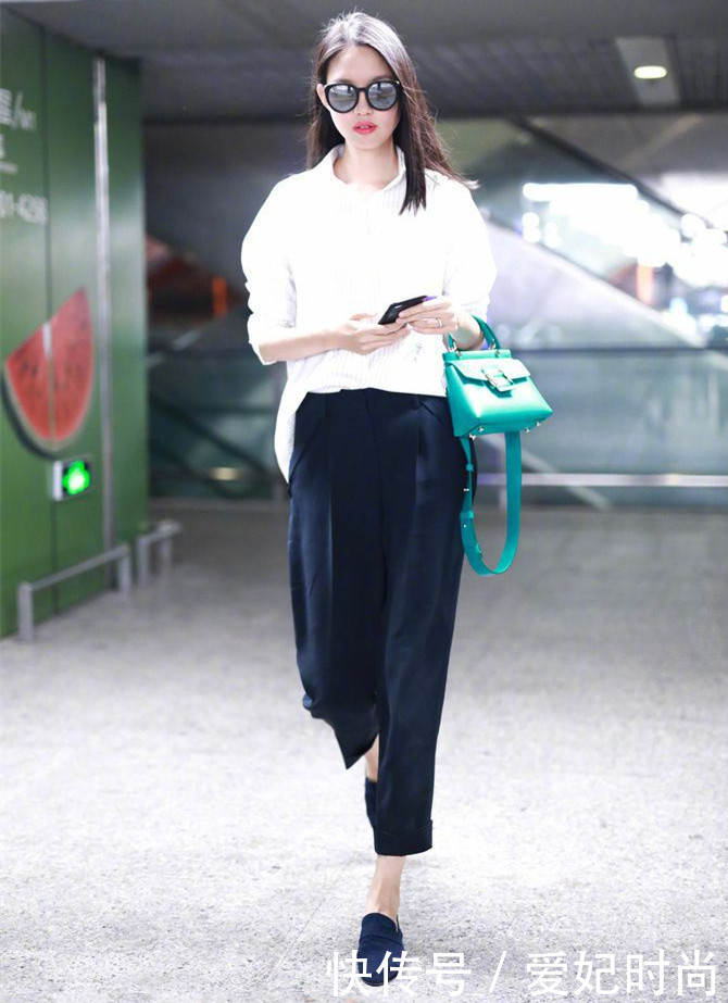张梓琳真低调！182身高穿九分裤配平底鞋，依旧藏不住大长腿！