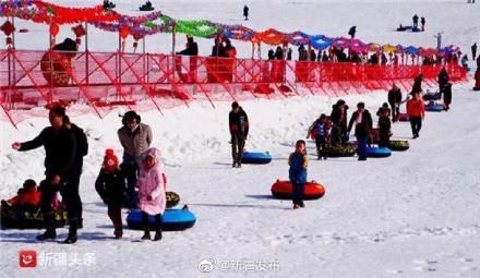 冰雪旅游热，疆内多家滑雪场第二波开业迎客