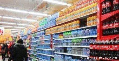 非洲女孩去中国超市买“矿泉水”，结账的时候她吃惊了