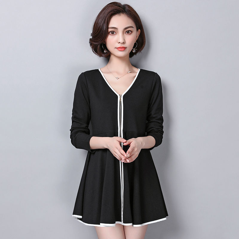 这减龄衫一上市就火了，一款比一款嫩得慌，四五十岁女人穿，特美