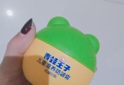  【皮肤】4款不含激素的“面霜”，适合宝宝娇嫩的皮肤，告别“苹果脸”！