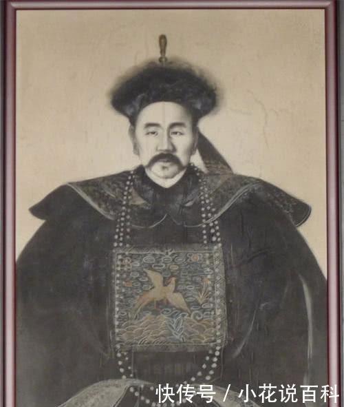 【桃花扇】他犯下诛九族的死罪,皇帝一见他姓氏却说得罪不起,结果无罪释放!