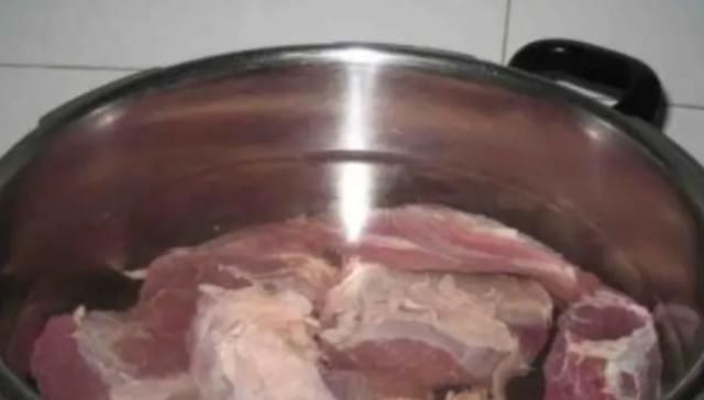 #牛腱子肉#做酱牛肉时,这一种“酱料”必不可少,保证肉香软烂还入味!