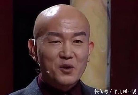  「大哥」大哥带鸡血石来鉴宝，曾被估价6亿，专家现在估价让大哥