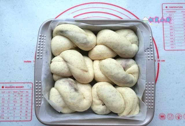  『姐姐』姐姐花了800块买的面包方子，做出来面包是这样的，你会买吗？