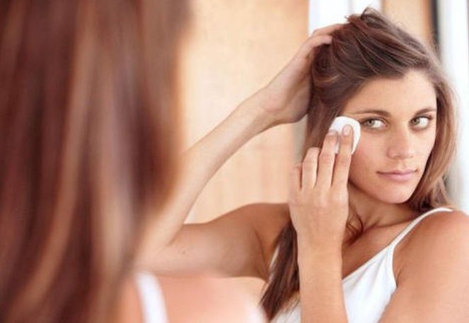  「脸上」脸上皮肤好的女人，与这4个洗脸习惯有关，现在了解很受益