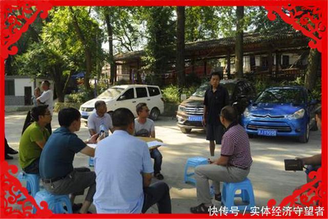  [经济]当前在农村能月收入一万元的人，都在做些什么工作呢？这