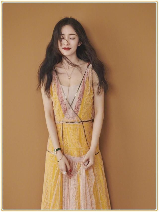 杨幂太强悍了!穿黄色蕾丝裙连撞何穗、古力娜扎,网友:赢在气质