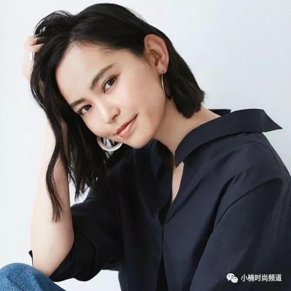 早已不再是当年日杂Mina里的金发少女：比留川游30+的黑短发魅力