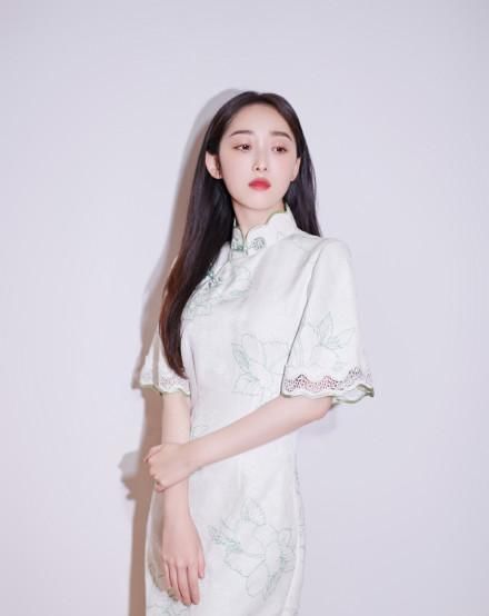  『哪吒头』穿旗袍要搭配这些发型,才能展现最美的你!