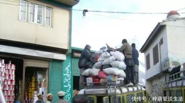 中国打工小伙巴基斯坦见闻, 美女喜欢中国小伙