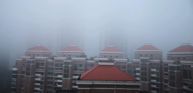 广西最“难混”的城市，打5份工作才勉强过日子，生活成本惊人