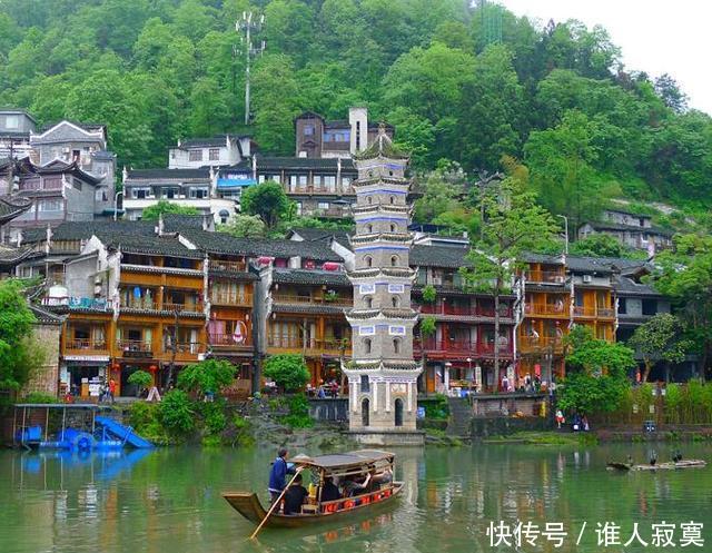 我国“名声最垮”的景区,上厕所都要收钱,游客:能玩的景点太少