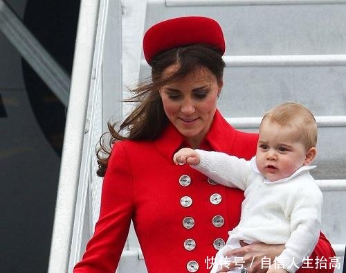 尽力模仿戴安娜王妃的凯特,这一次终于相像,网友还是气质问题