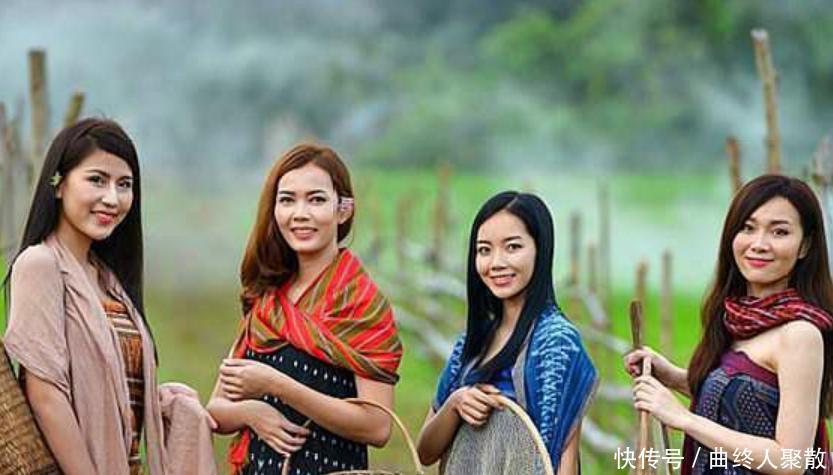 在越南旅游，街头美女问你要不要抽烟是啥意思？当地姑娘说出答案