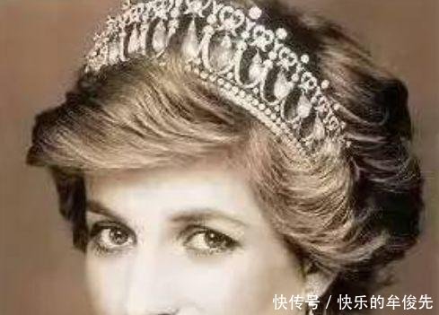 戴安娜永远的英伦玫瑰，创始的“复仇裙”，如今时尚潮人的追逐