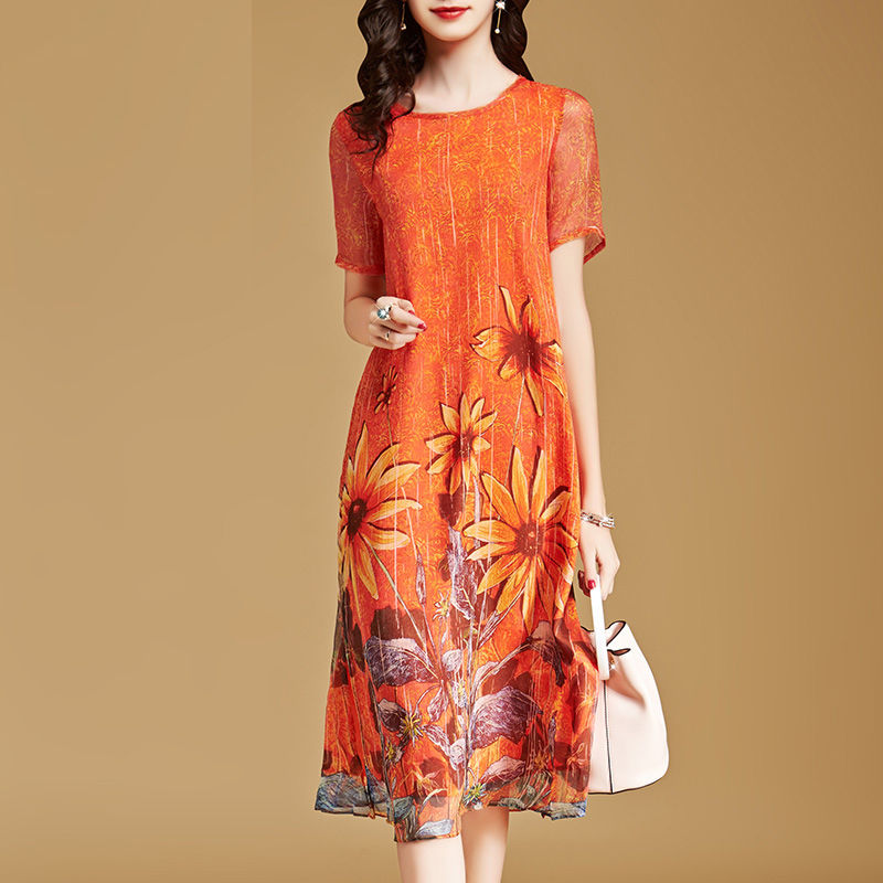 有一种中国风:“绣花裙”，比旗袍洋气，比欧货裙高贵，巨美嫩3