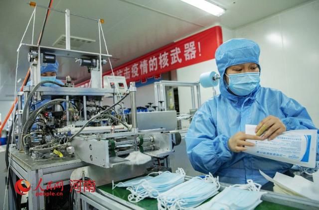  「河南」河南郏县：开足马力 日产口罩50万只