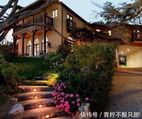  『生活』想有个带院子的房子，看花开叶落一辈子，让生活变成一件浪漫的事