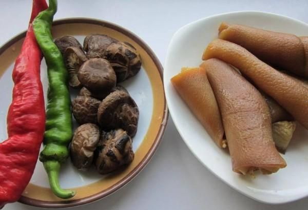  『青红辣椒』它是天然胶原蛋白，媳妇每周吃2次，皱纹没了，感觉年轻了10岁