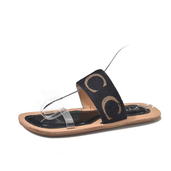 难以置信!竟然有这么个性的凉鞋，舒适又迷人，真是小巧玲珑