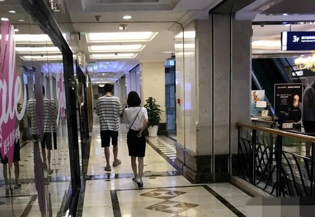 林更新“已婚”资料被泄露，涉事医院官微“沦陷”!网友:医德呢