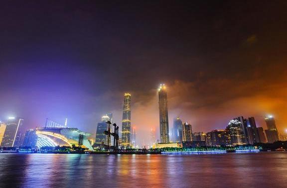 中国6大汽车名城, 第6是十堰, 第1是长春