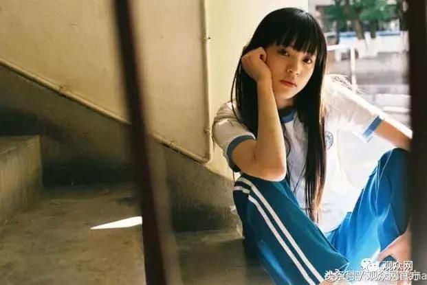 日报“欧阳娜娜为留学生怒发声”，林志颖巴厘岛遭遇地震