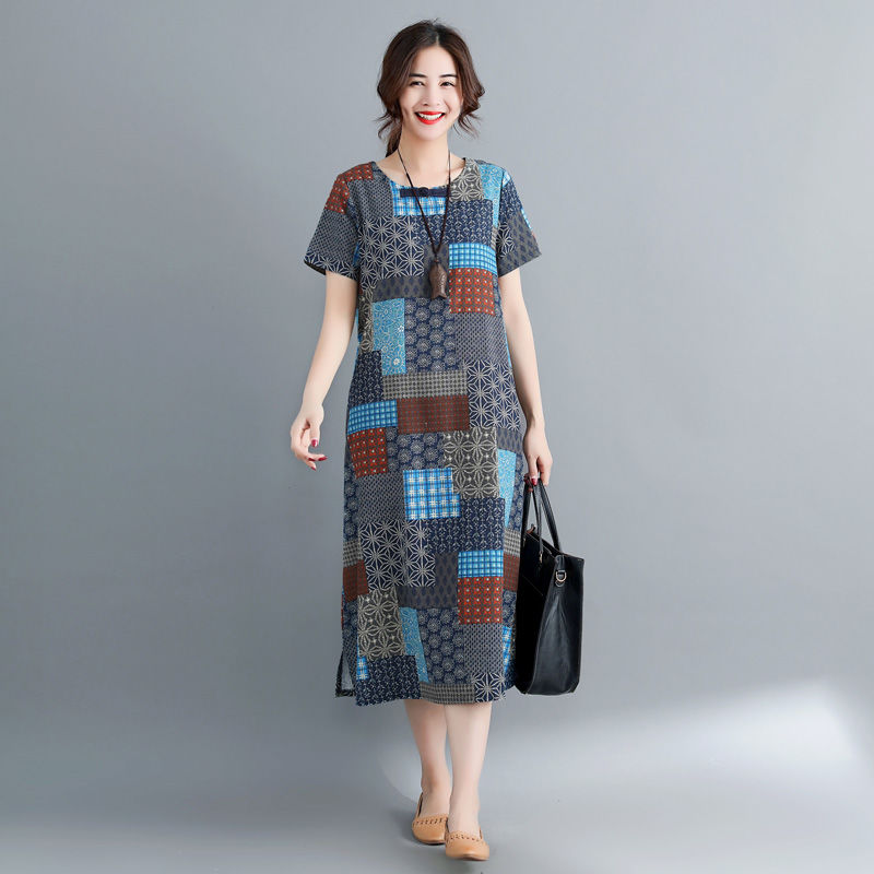 文艺复古风的棉麻女装，穿起来特别藏肉显瘦，胖女人都喜欢的