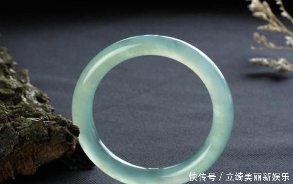 气质@最好送女友的3种装饰品 各个比金子高級