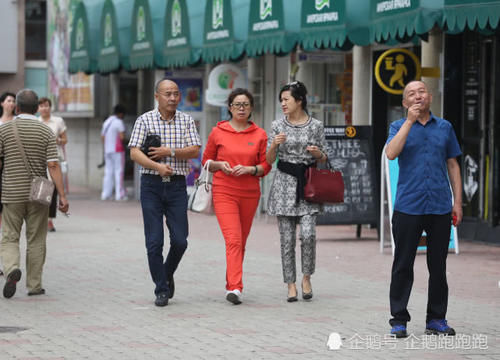 前往俄罗斯远东第三大城市旅游，男性游客一定要注意这类美女