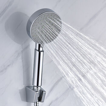 现在的女人洗澡后都不穿裤子!直接这样穿，太销魂了