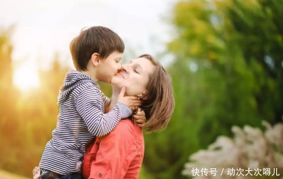  『儿子』妈妈跟孩子的过度亲密，可能正在“废掉”孩子，特别是儿子