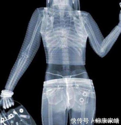 过安检时，女性的个人“隐私”，真的可以从仪器上看见吗