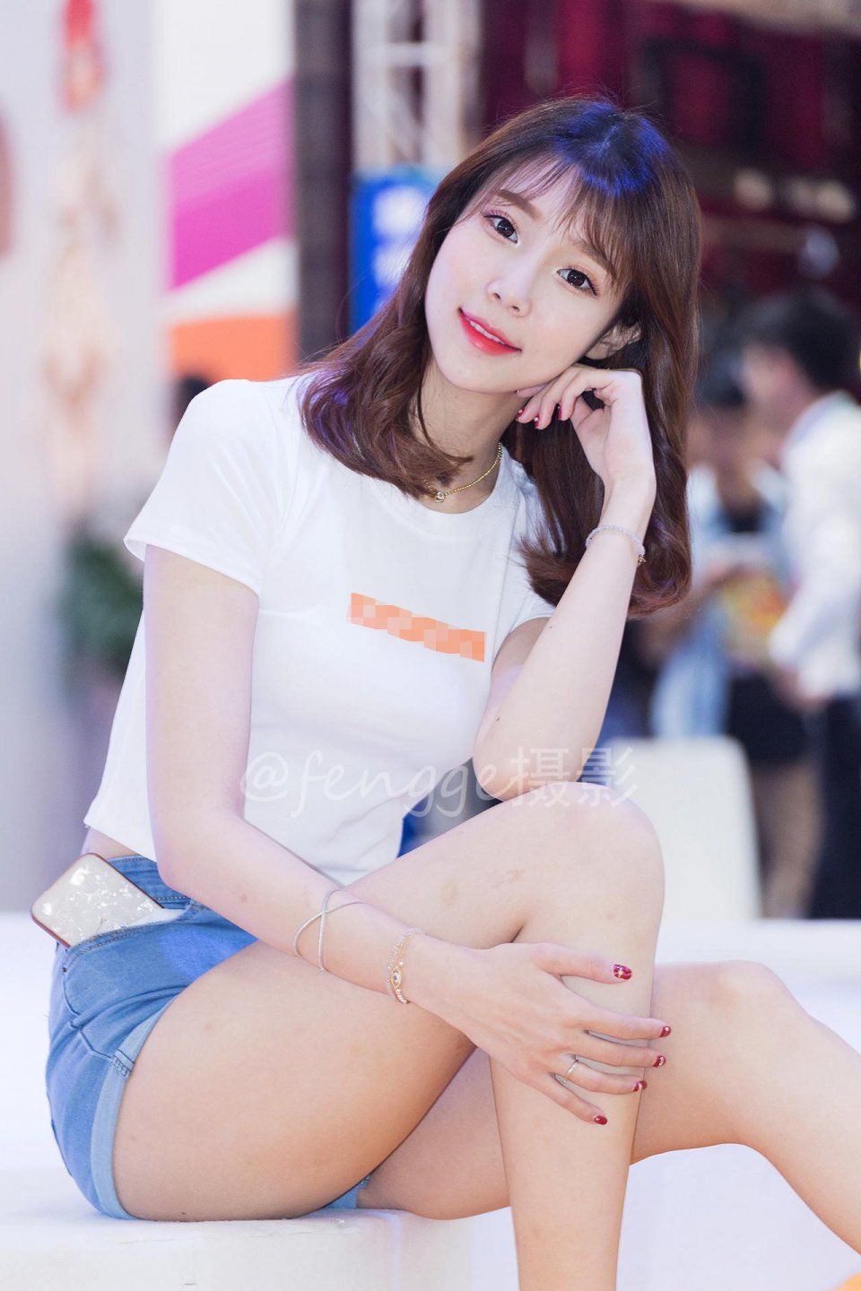 留着空气刘海的美女模特，怎么那么美？