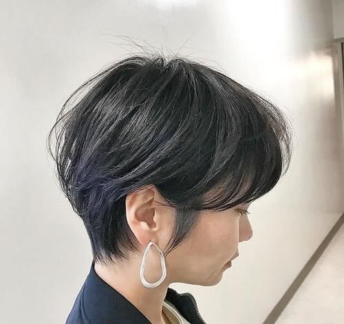  『女生』今年流行的女生短发发型，选一款就剪了吧，剪了就变美