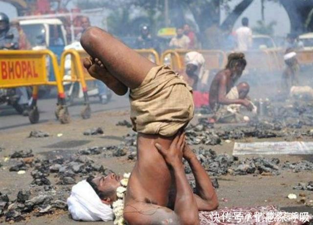 在印度看到“苦行僧”，收起你的好奇心，不要盯着看或者随便拍照