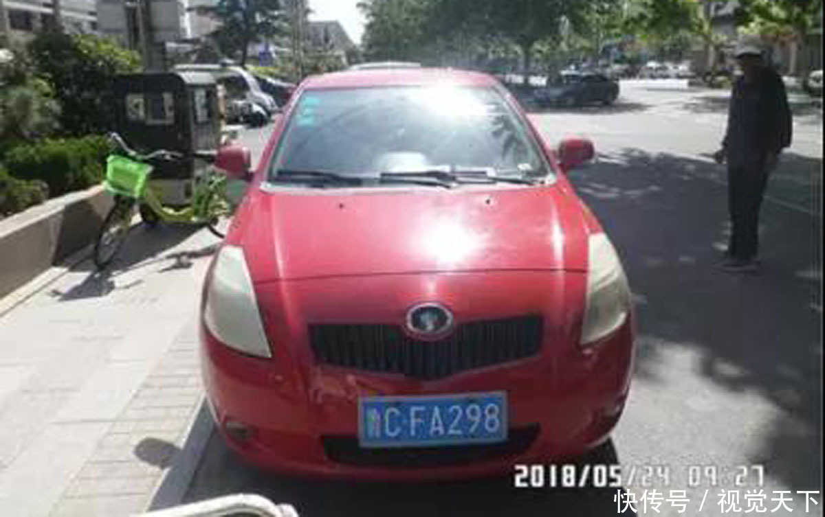 山东淄博:周村交警开展违法停车专项整治行动