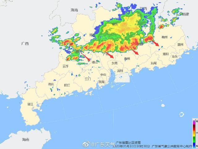  【冷空气】冷空气附赠雷雨+10级大风，午间到达广东中部地区