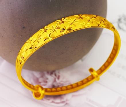 沙金是黄金吗?越南沙金按筐卖，国内土豪抢着买，大家都是有钱人