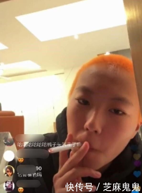 【爸爸的头发】窦靖童直播秀橙色寸头酷炫十足,坦言害怕会和爸爸窦唯一样秃头