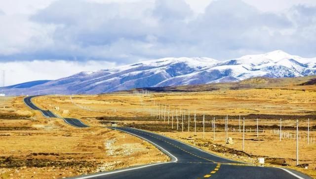 山高路远，美到极致的自驾公路旅行